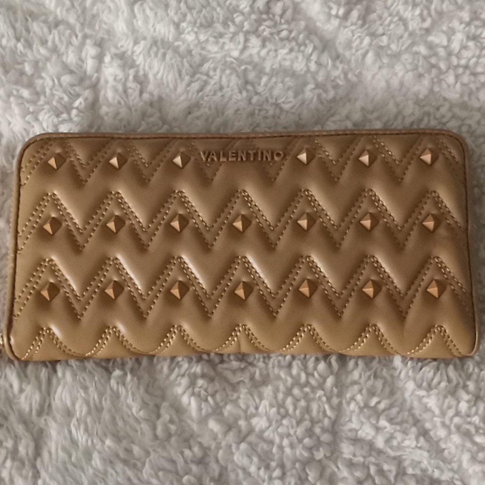 VALENTINO Leonardo Studded Wallet